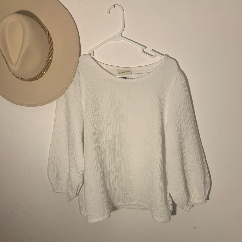 UNIVERSAL THREADS White Cotton mid sleeve Blouse Size Large